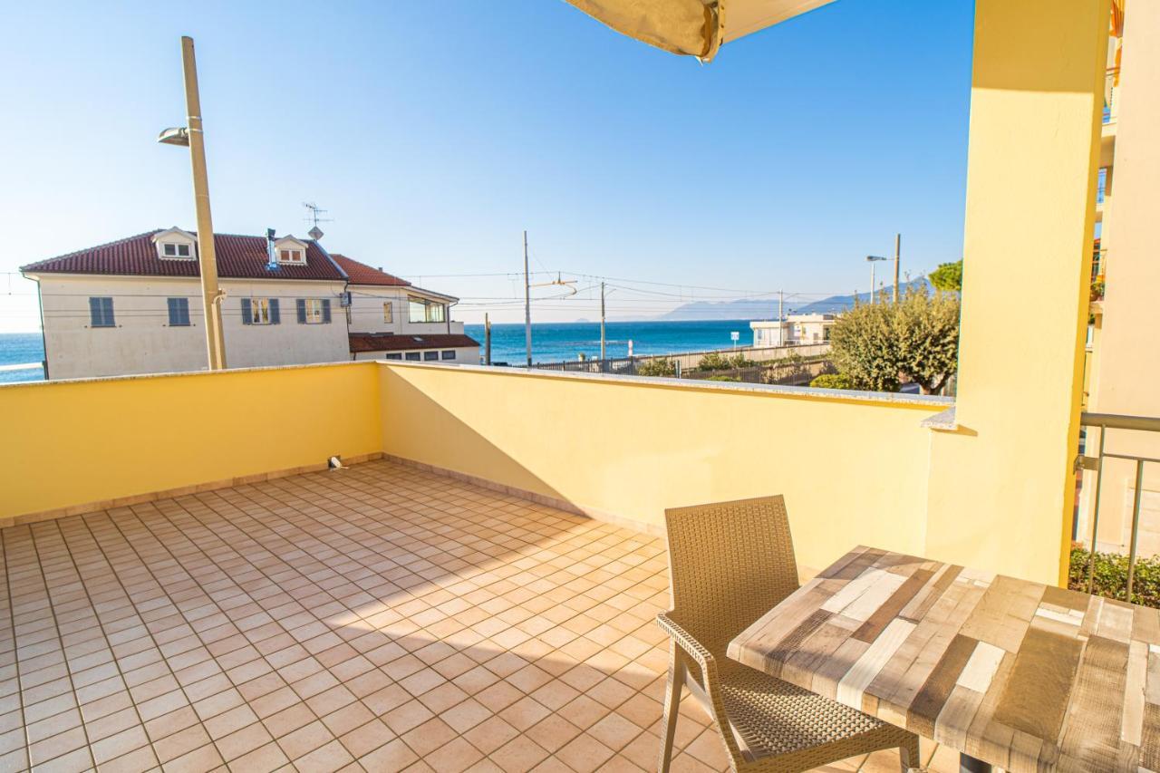 Residence Villa Gloria Borgio Verezzi Dış mekan fotoğraf